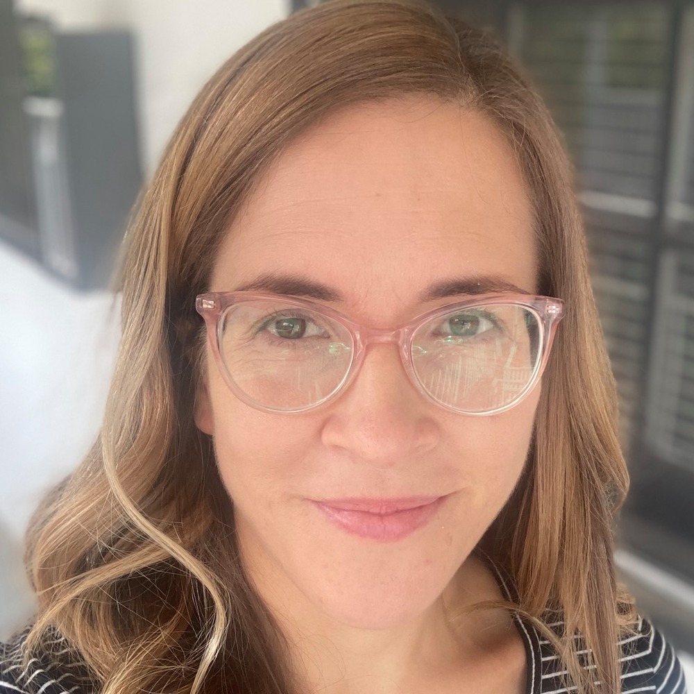 Meet your Posher, Laurel